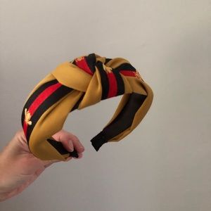 Knotted bee headband.